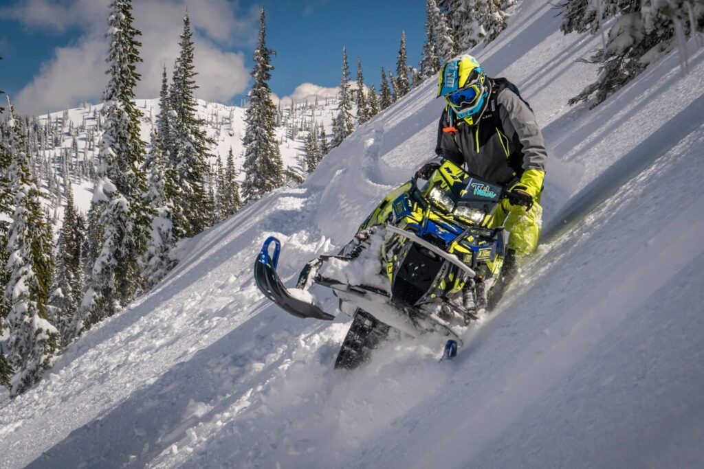 Snowmobiling in Fernie