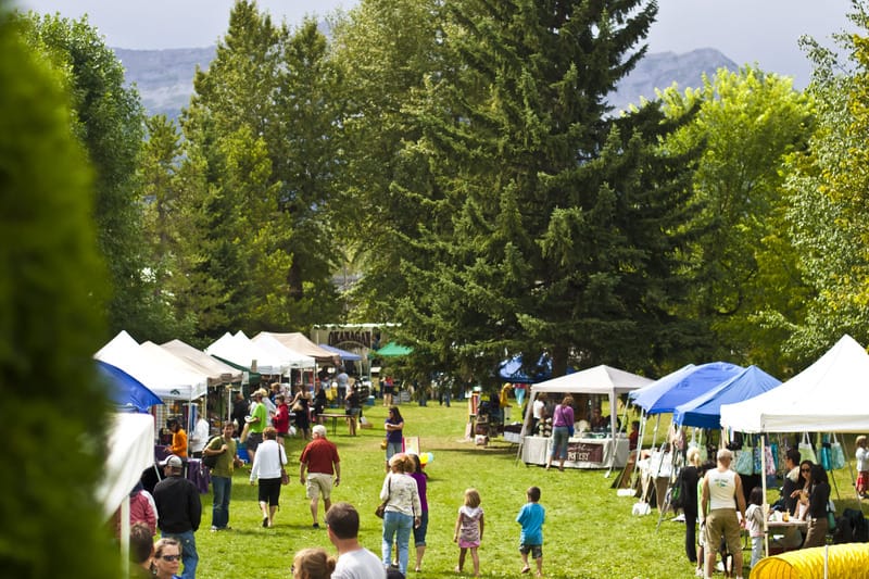 Seasonal Local Markets